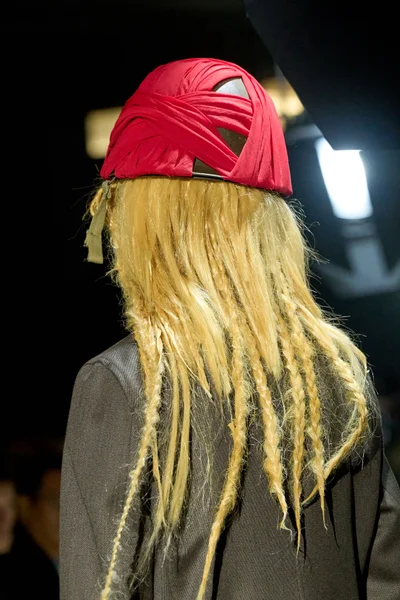 Look 94